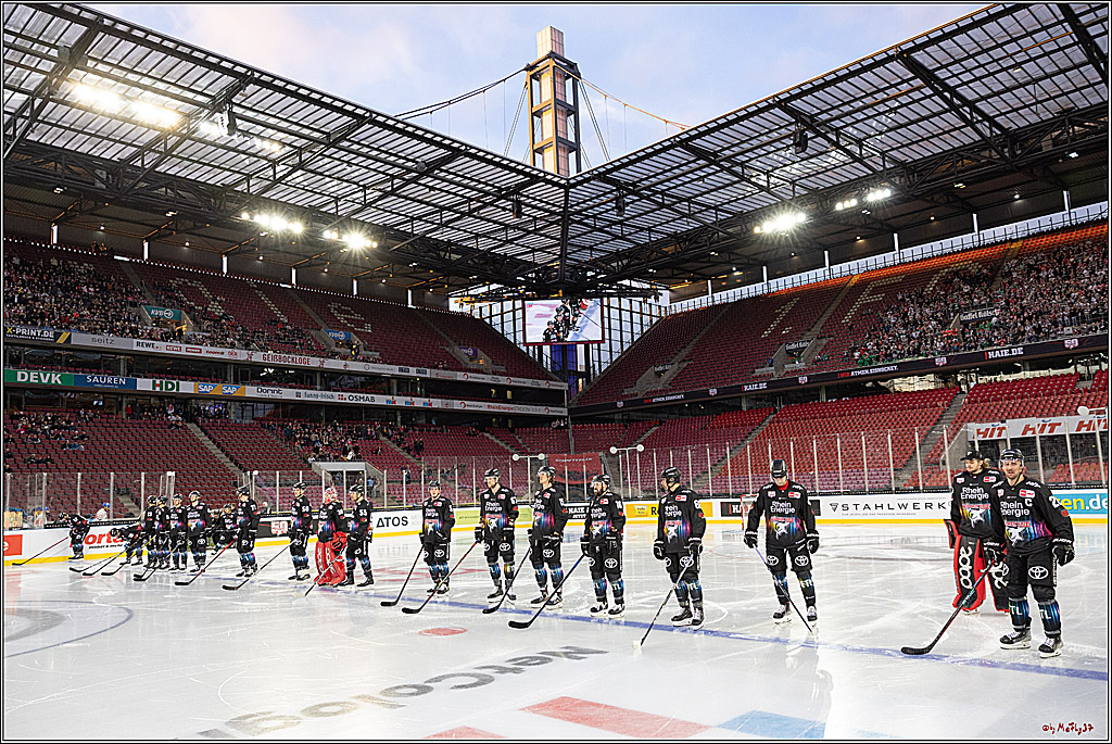 PENNY DEL;  Koelner Haie - Augsburger Panther; Koeln, 08.01.2023